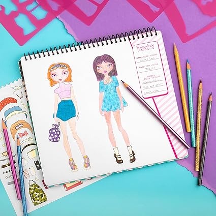 Cuaderno De Bocetos De Moda 2