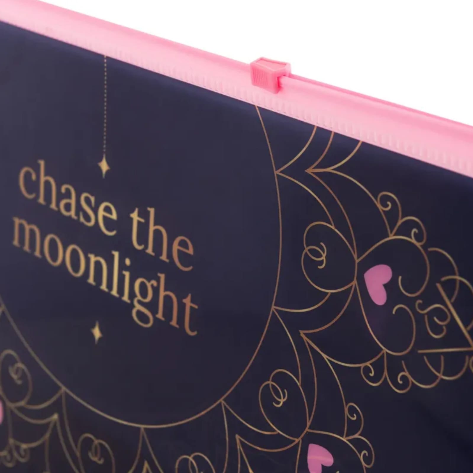 WhatsApp Image 2026-07-23 at 4.41.27 PM (1) Mooving Sobre Con Cierre Zip Boho Moonlight