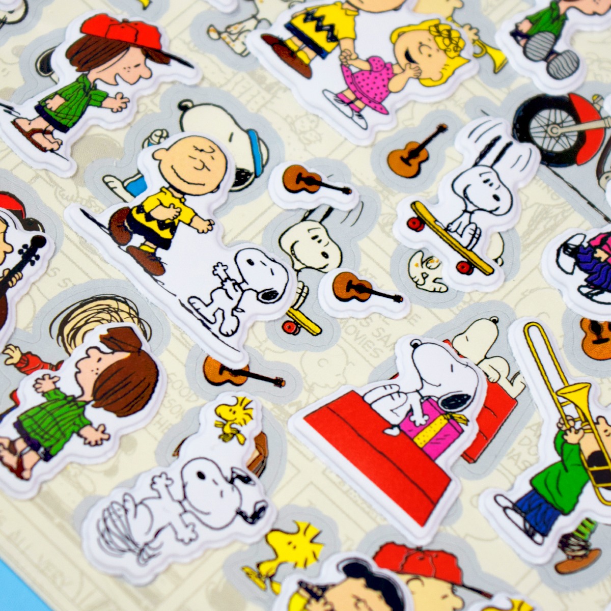 Stickers Snoopy +300(Incluye stickers infladas)